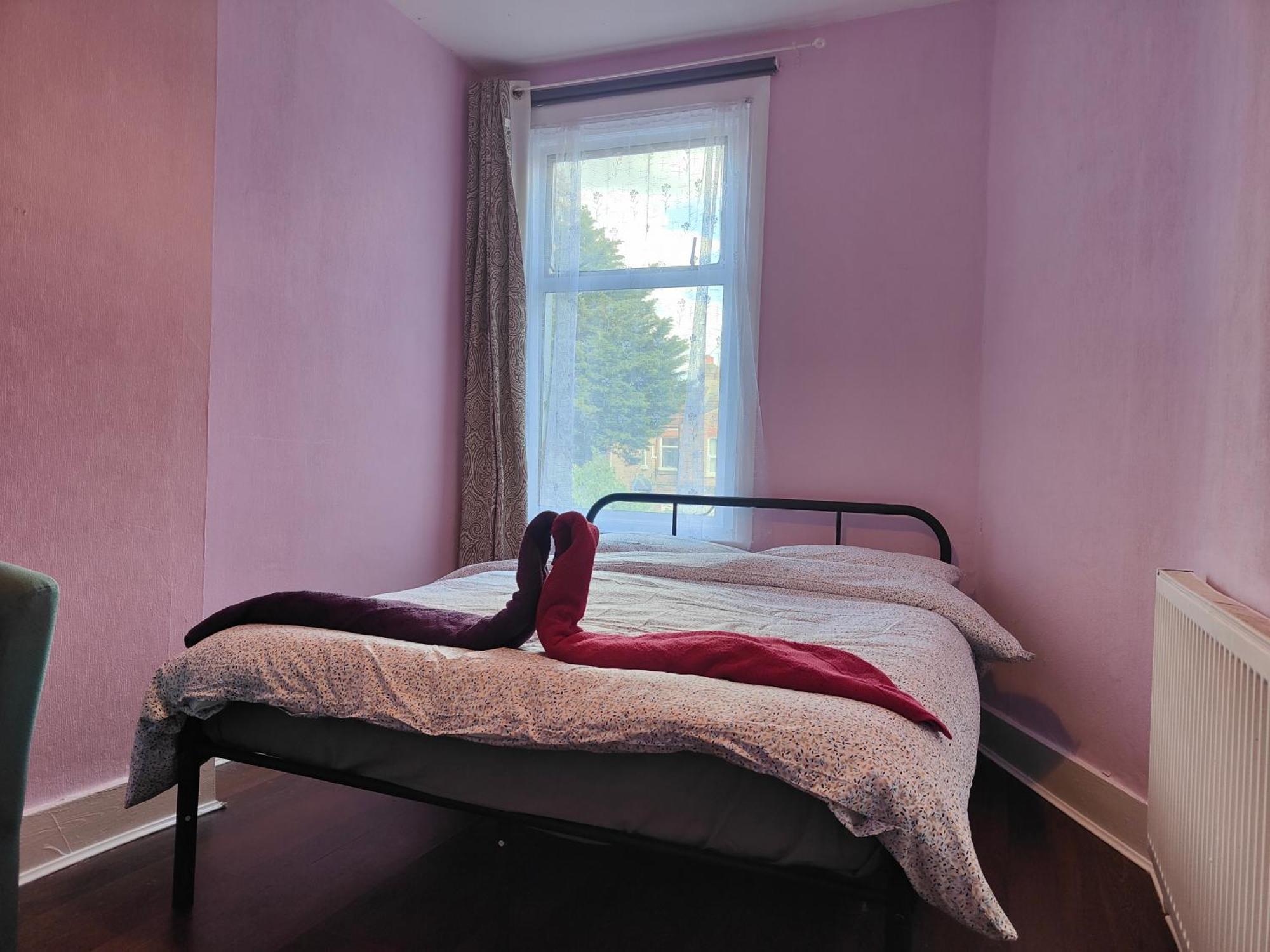 Charming Double Bed Retreat 호텔 런던 외부 사진