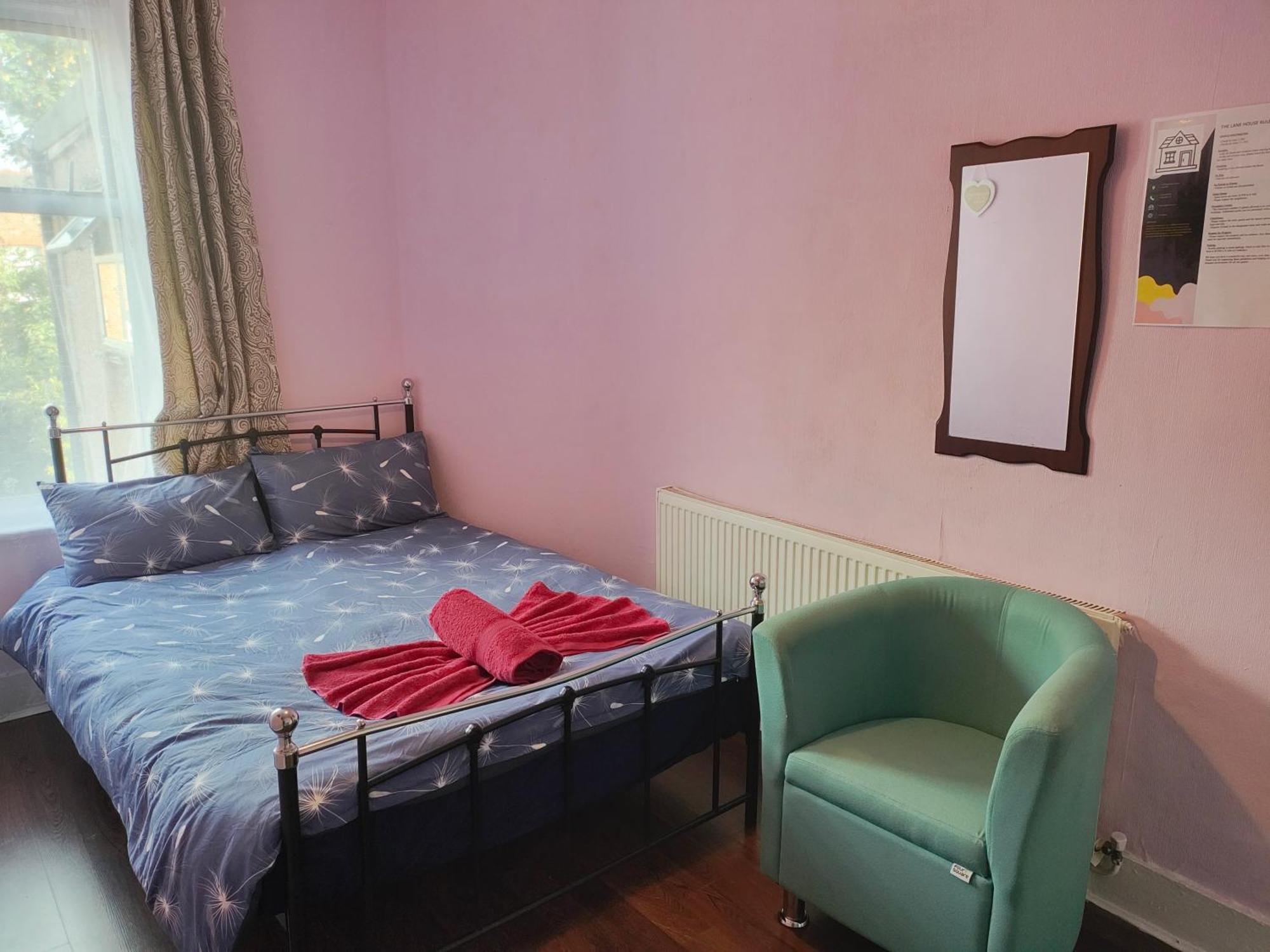 Charming Double Bed Retreat 호텔 런던 외부 사진